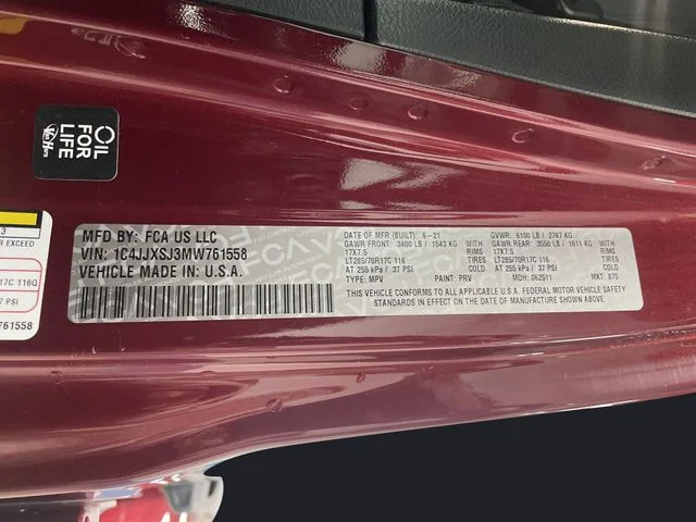 Used 2021 Snazzberry Pearlcoat Jeep Unlimited Rubicon 392 image 41