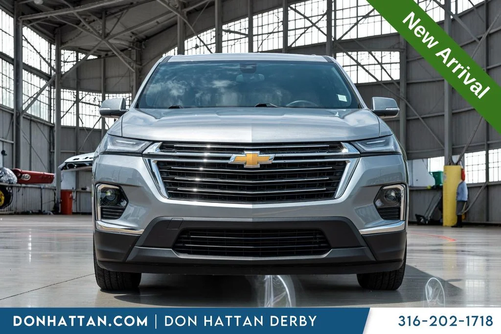 Used 2023 Gray Chevrolet LT image 40