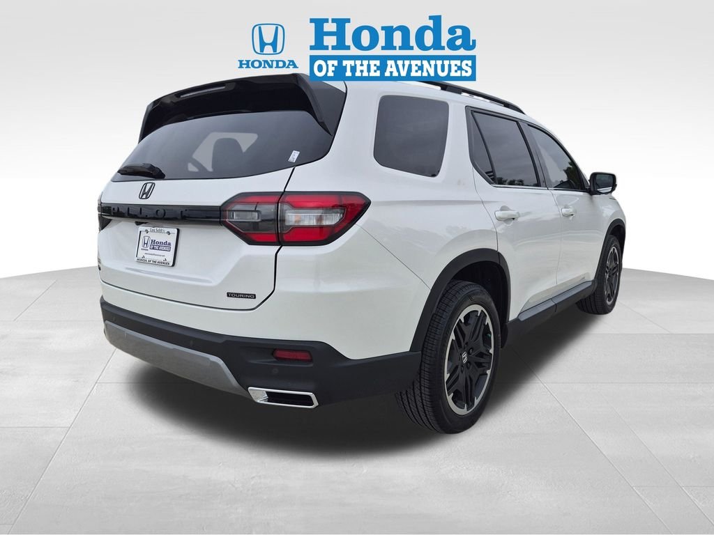 New 2026 Platinum White Pearl Honda Touring image 6