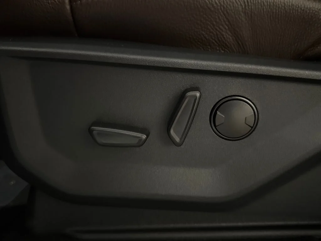 New 2027 Black Ford King Ranch image 23