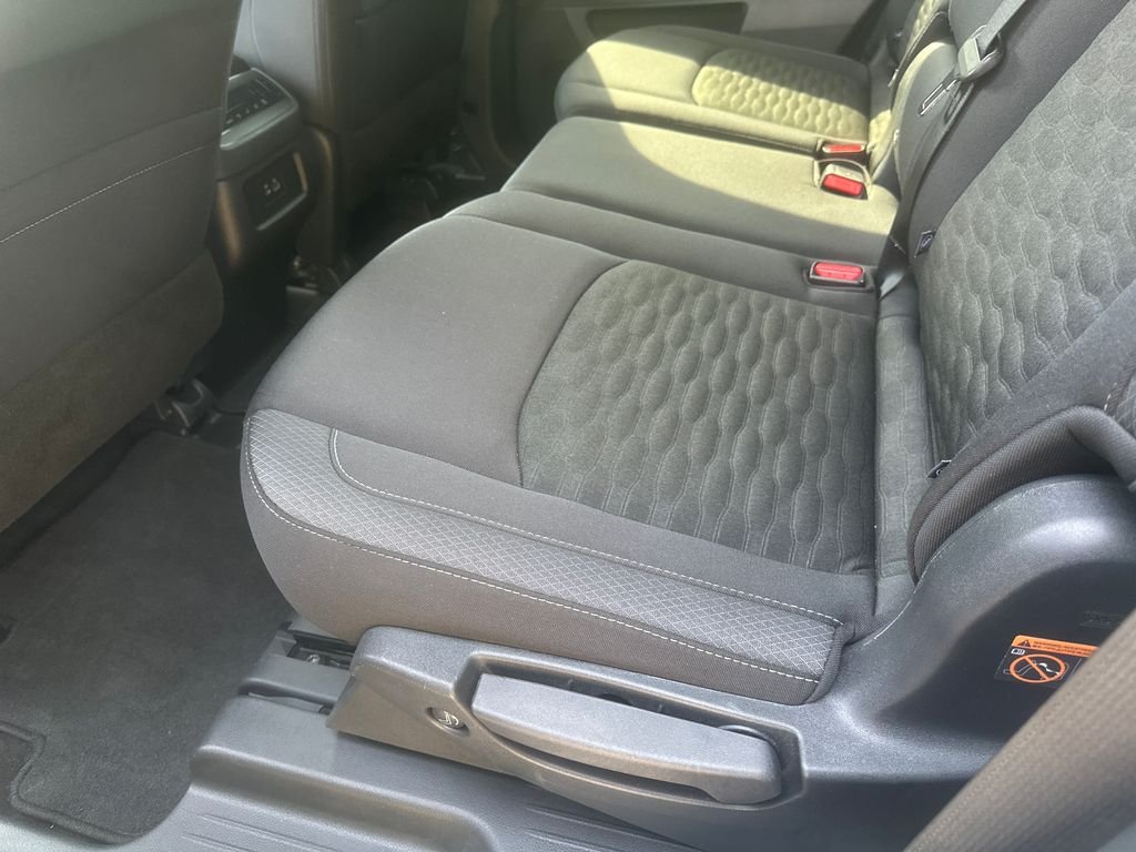Used 2025 Silver Nissan SV image 29
