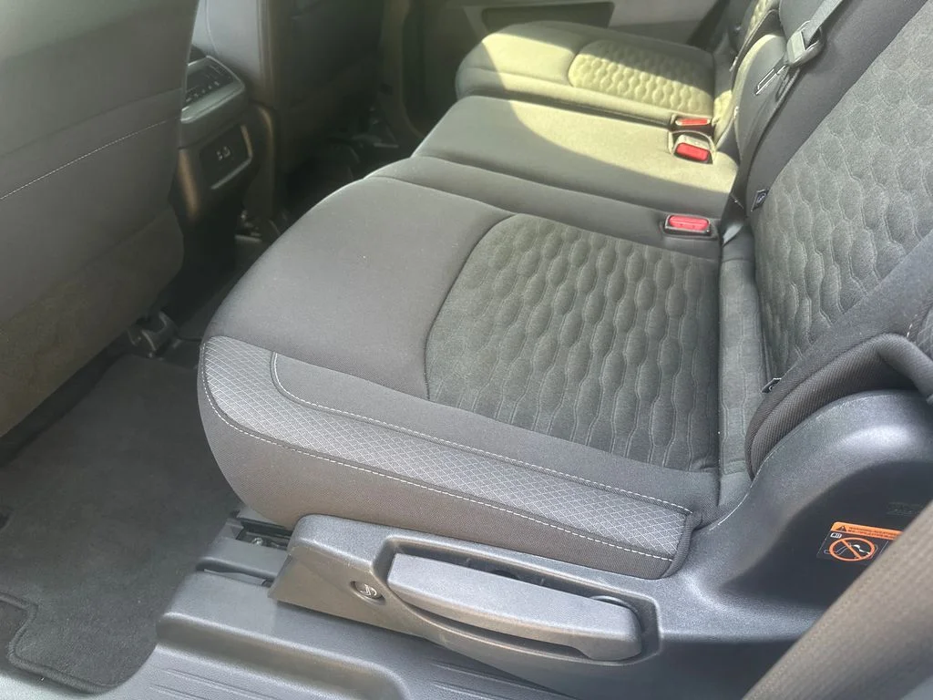 Used 2025 Silver Nissan SV image 29