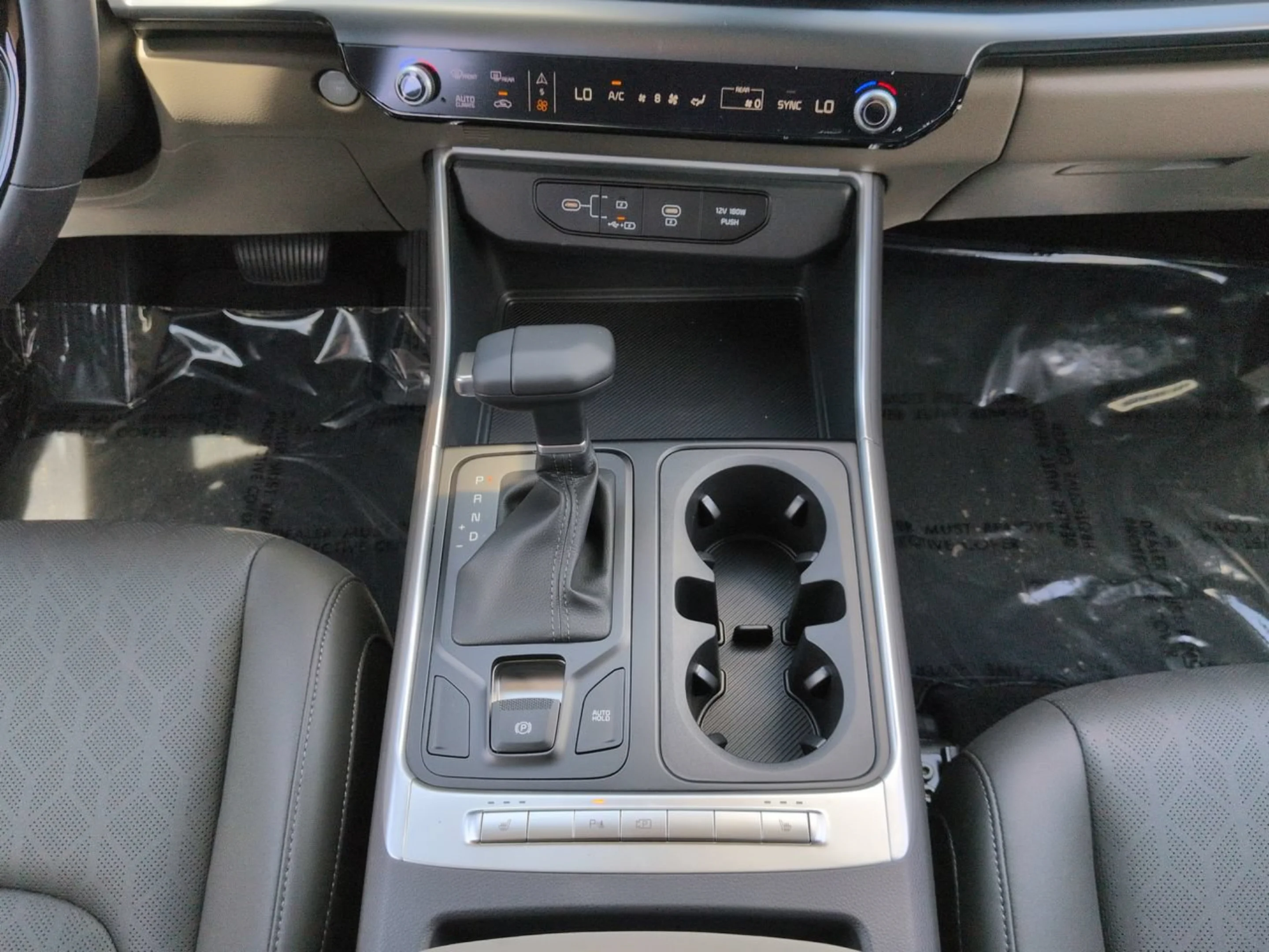 New 2027 Snow White Pearl Kia LXS image 22