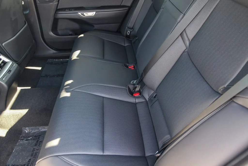New 2026 Ultra White Lexus ES 350h PREMIUM+ image 19