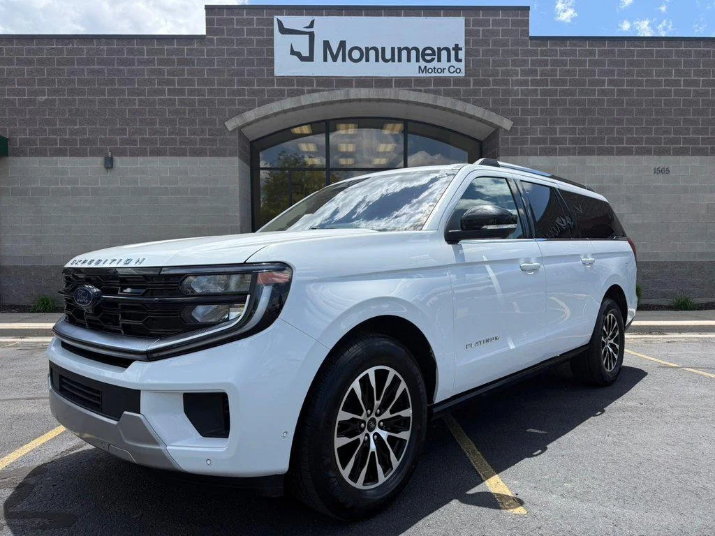 2025 Ford Expedition's photo