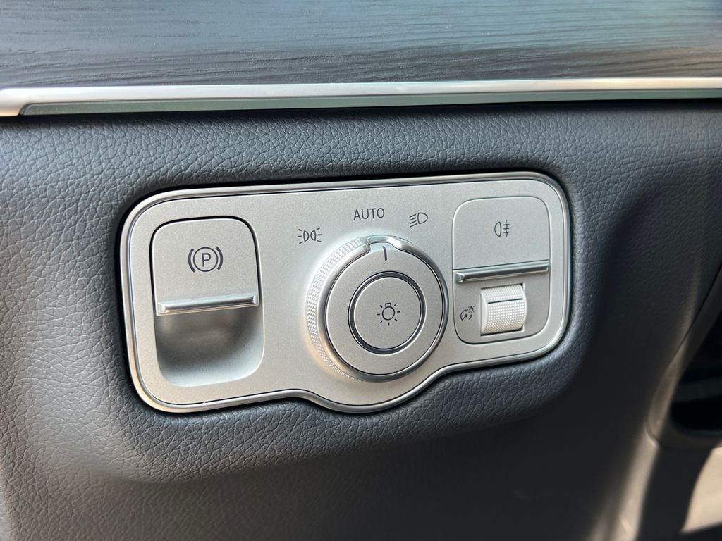 New 2026 Black Mercedes-Benz GLS 450 image 14