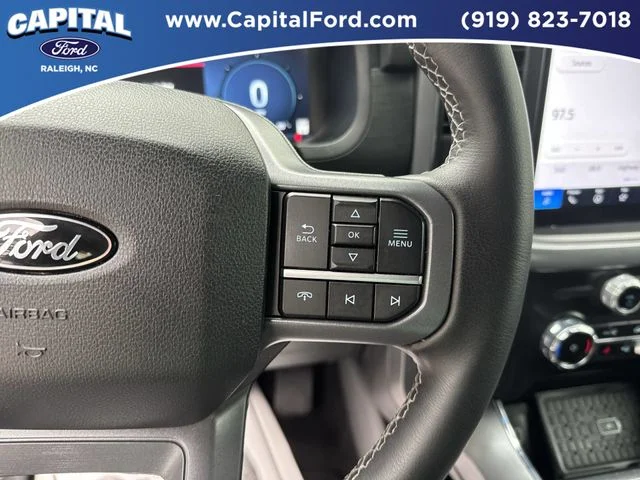 Used 2025 Silver Ford XLT image 23