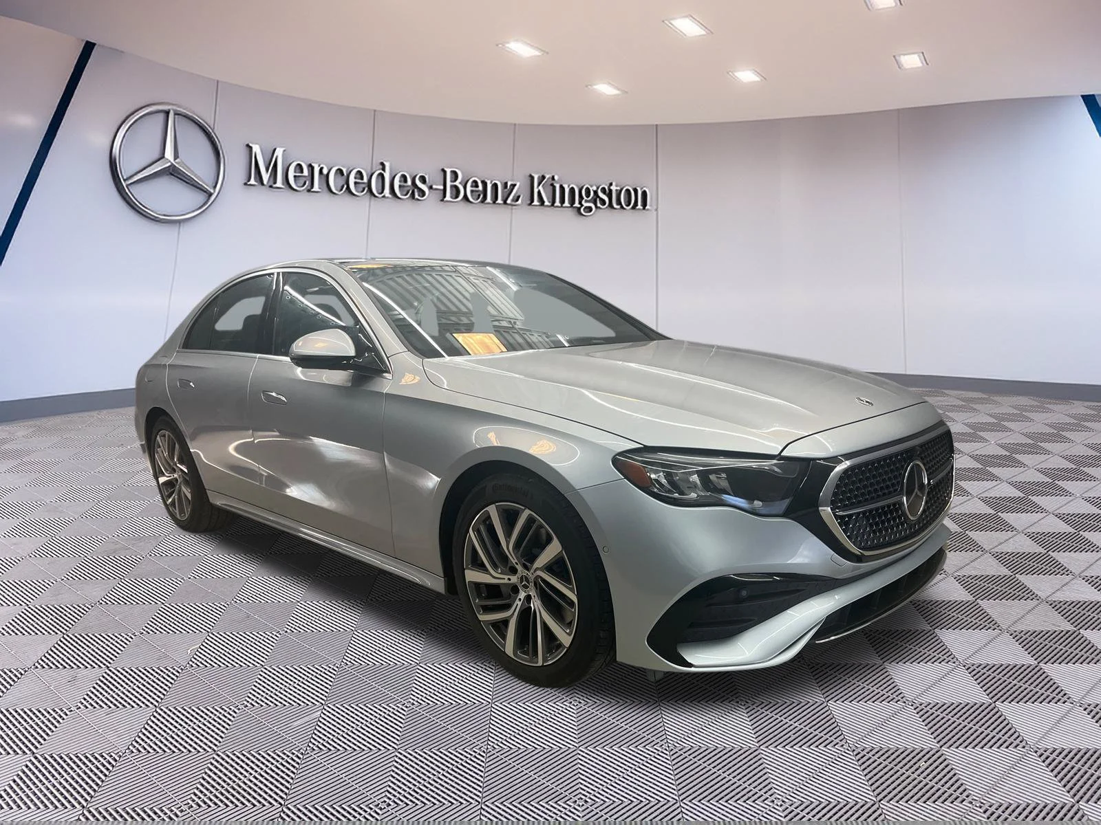 New 2027 Silver Mercedes-Benz E 350 image 1