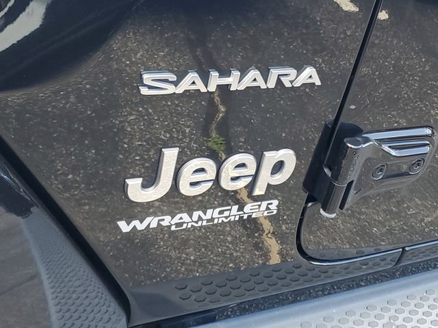 Used 2020 Black Jeep Unlimited Sahara image 28