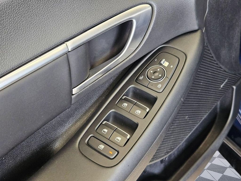 Used 2020 Stormy Blue Hyundai SEL image 11