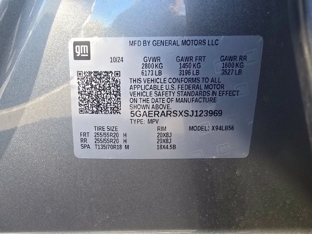 Used 2025 Moonstone Gray Metallic Buick Preferred image 33