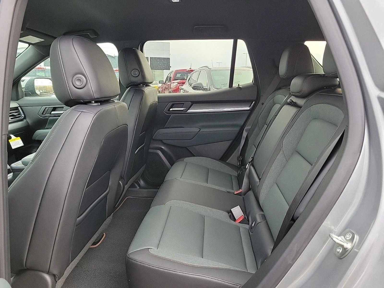 2026 GMC Terrain AT4 - Photo 11