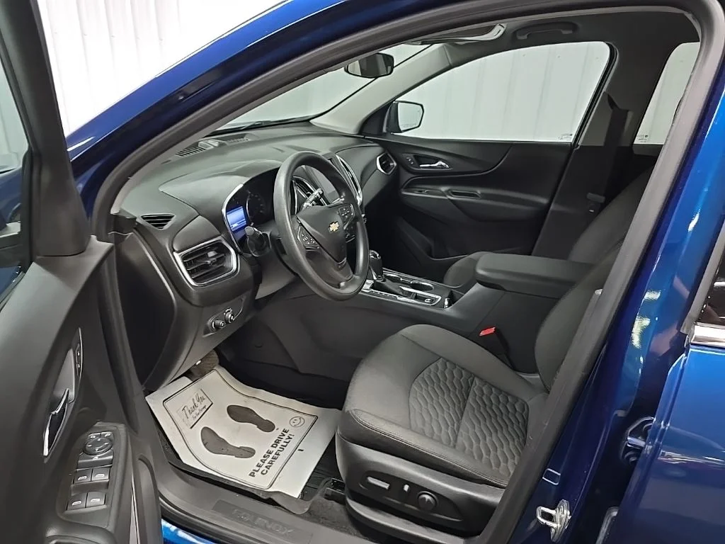Used 2020 Blue Chevrolet LT image 30