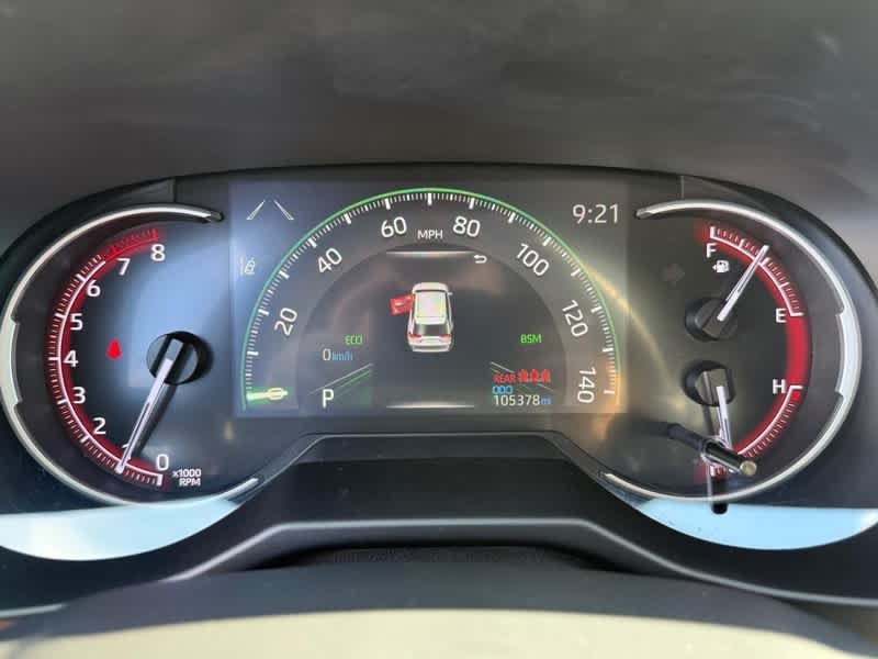 Used 2023 Magnetic Gray Metallic Toyota XLE Premium image 25