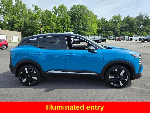 Used 2025 White Nissan SR image 10