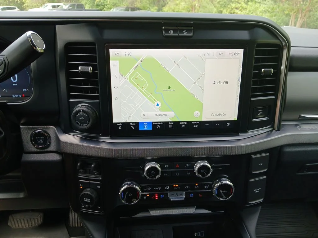 Used 2025 Black Ford Platinum image 38