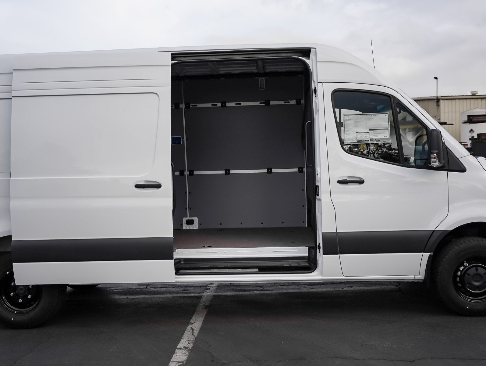 New 2026 Arctic White Mercedes-Benz 3500XD High Roof I4 Diesel HO 170 Extended RWD image 10