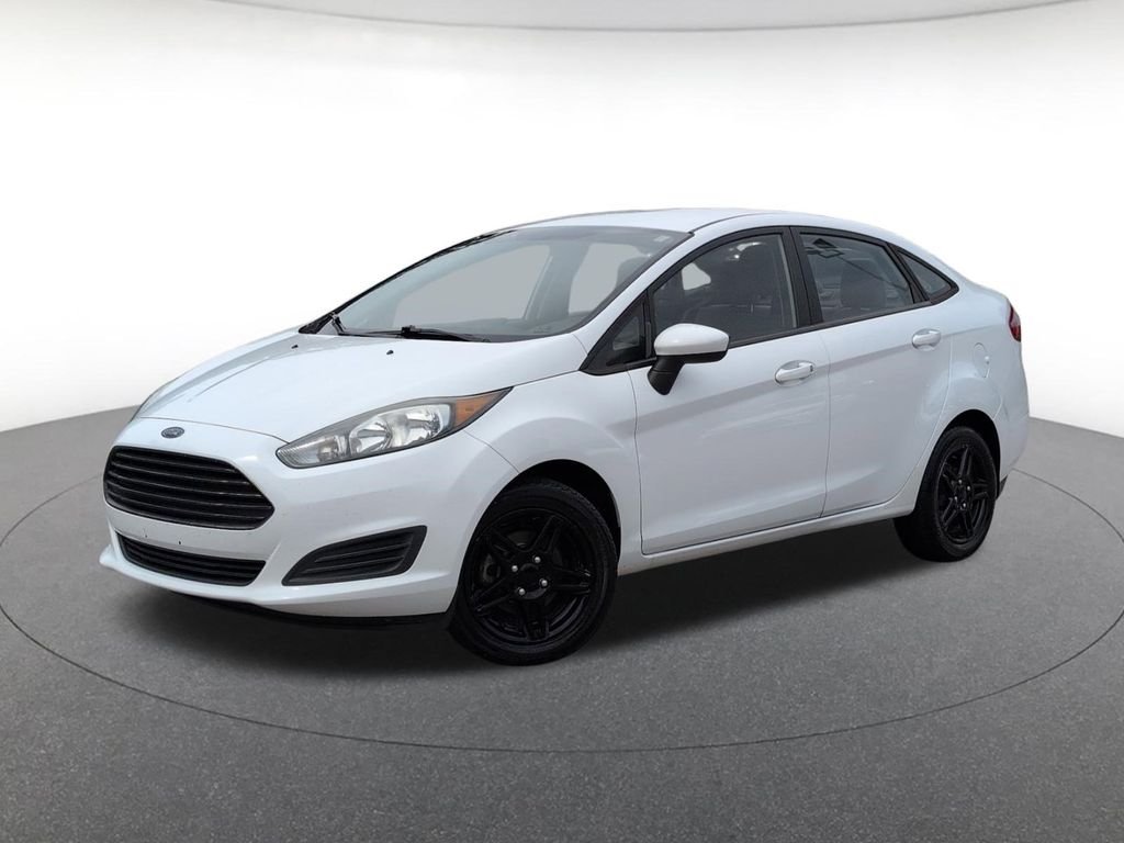 2019 Ford Fiesta SE Sedan's photo