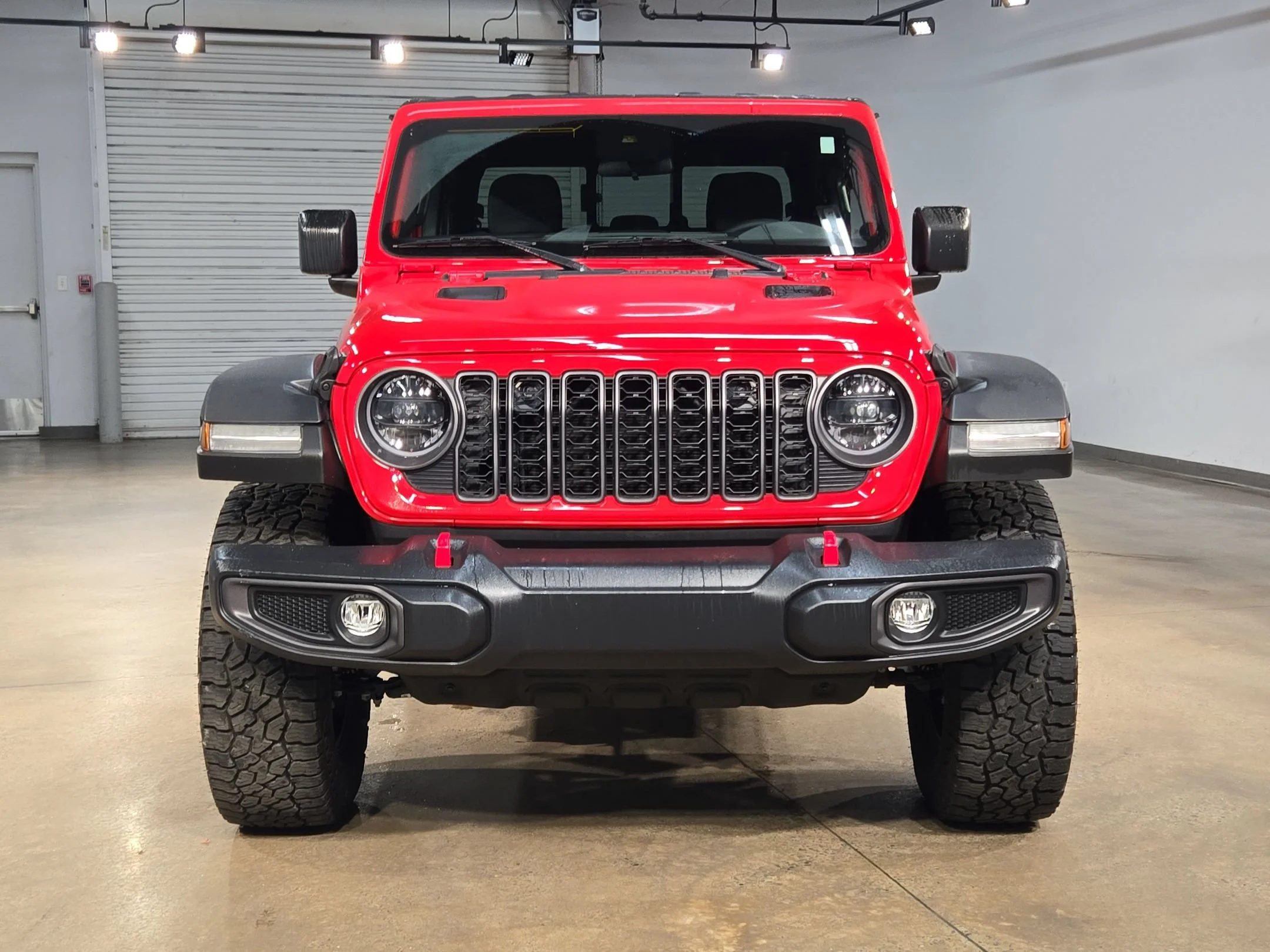 Used 2024 Jeep Gladiator Rubicon with VIN 1C6JJTBG3RL106457 for sale in Little Rock