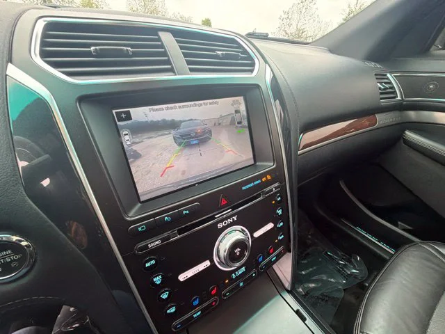 Used 2017 Black Ford Platinum image 25