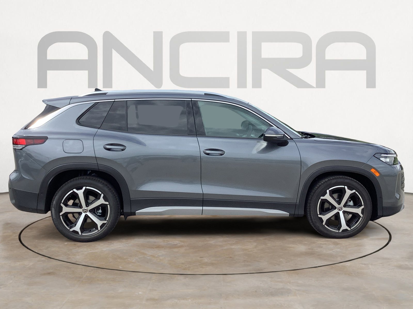 New 2026 Platinum Gray Metallic Volkswagen SE image 9