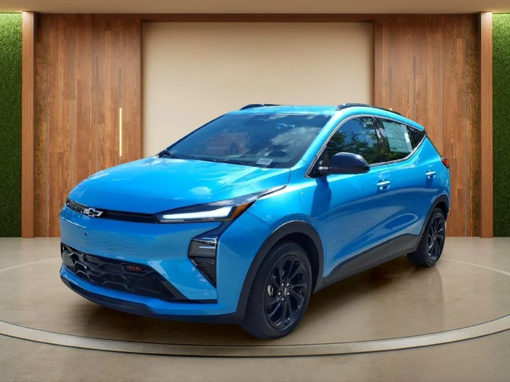 2027 Chevrolet Bolt RS - Photo 27