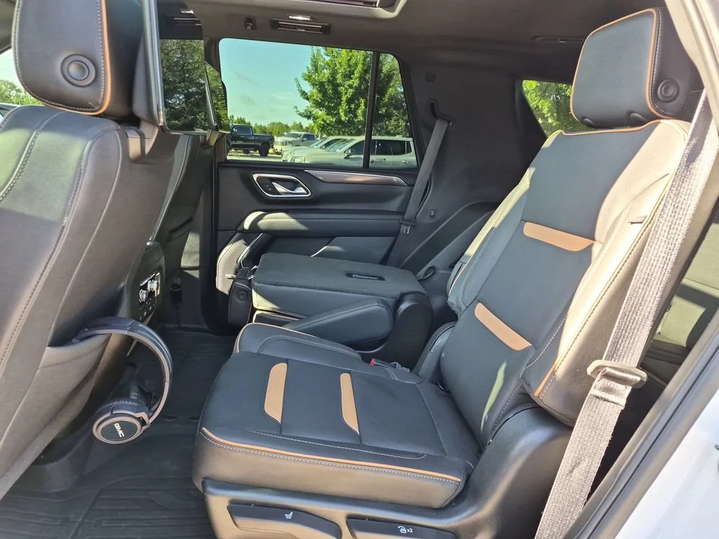 Used 2023 Summit White GMC AT4 image 37