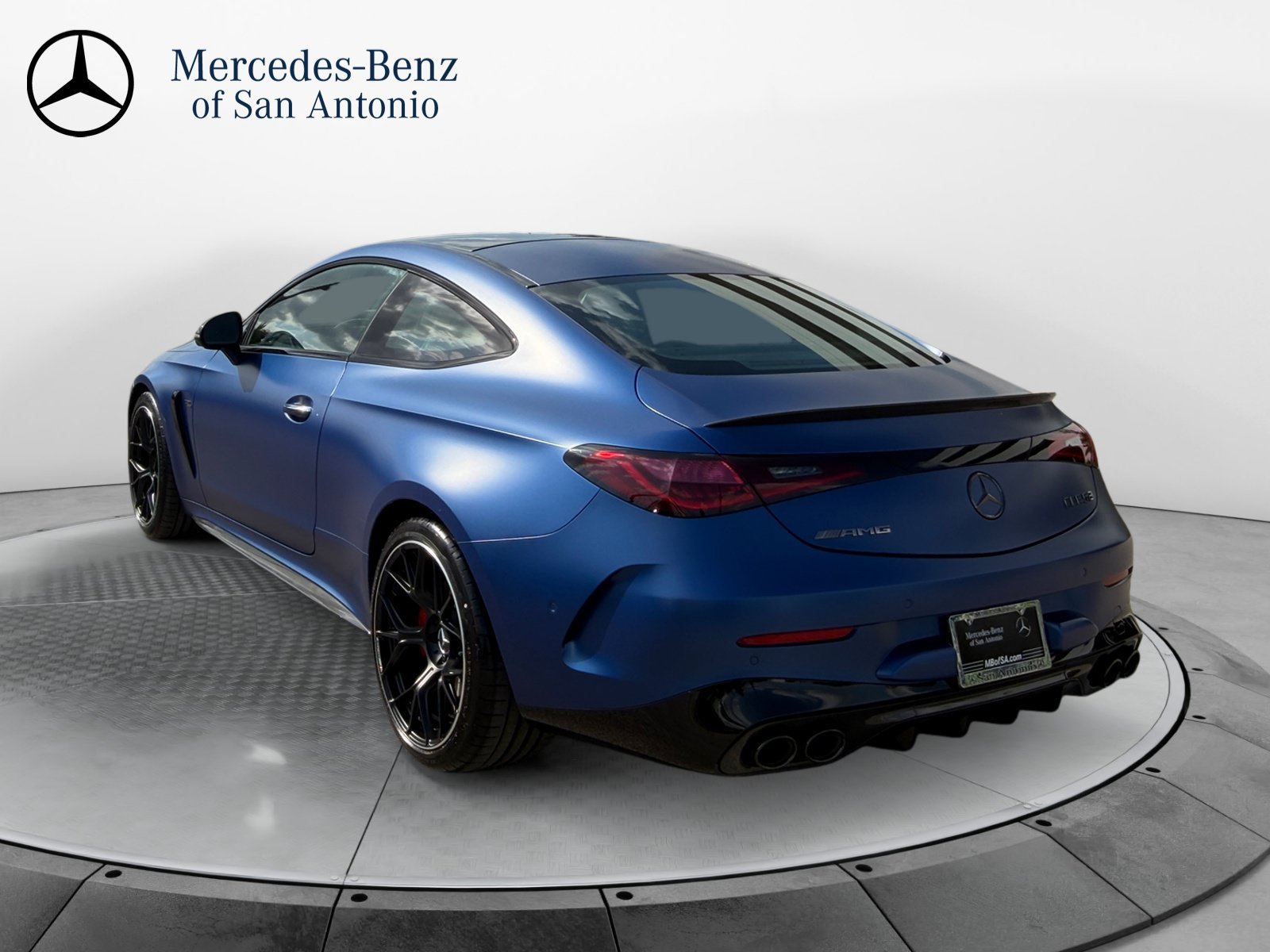 New 2026 MANUFAKTUR Starling Blue Magno Mercedes-Benz AMG® CLE 53 4MATIC+ Coupe image 30