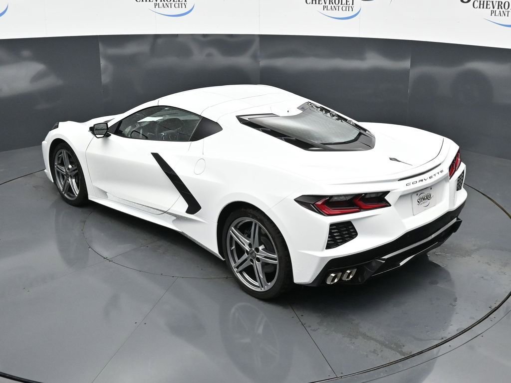 Used 2026 Arctic White Chevrolet 1LT image 22