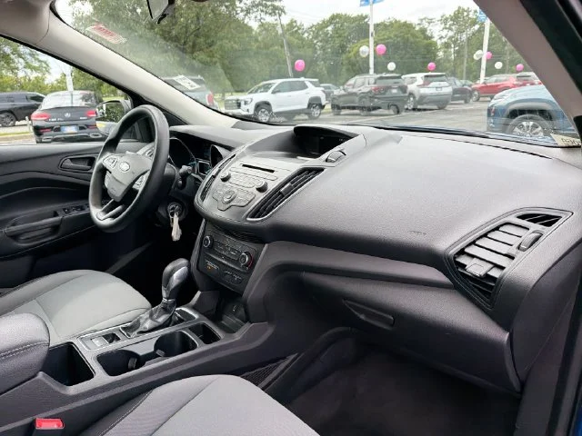 Used 2018 Blue Ford S image 26