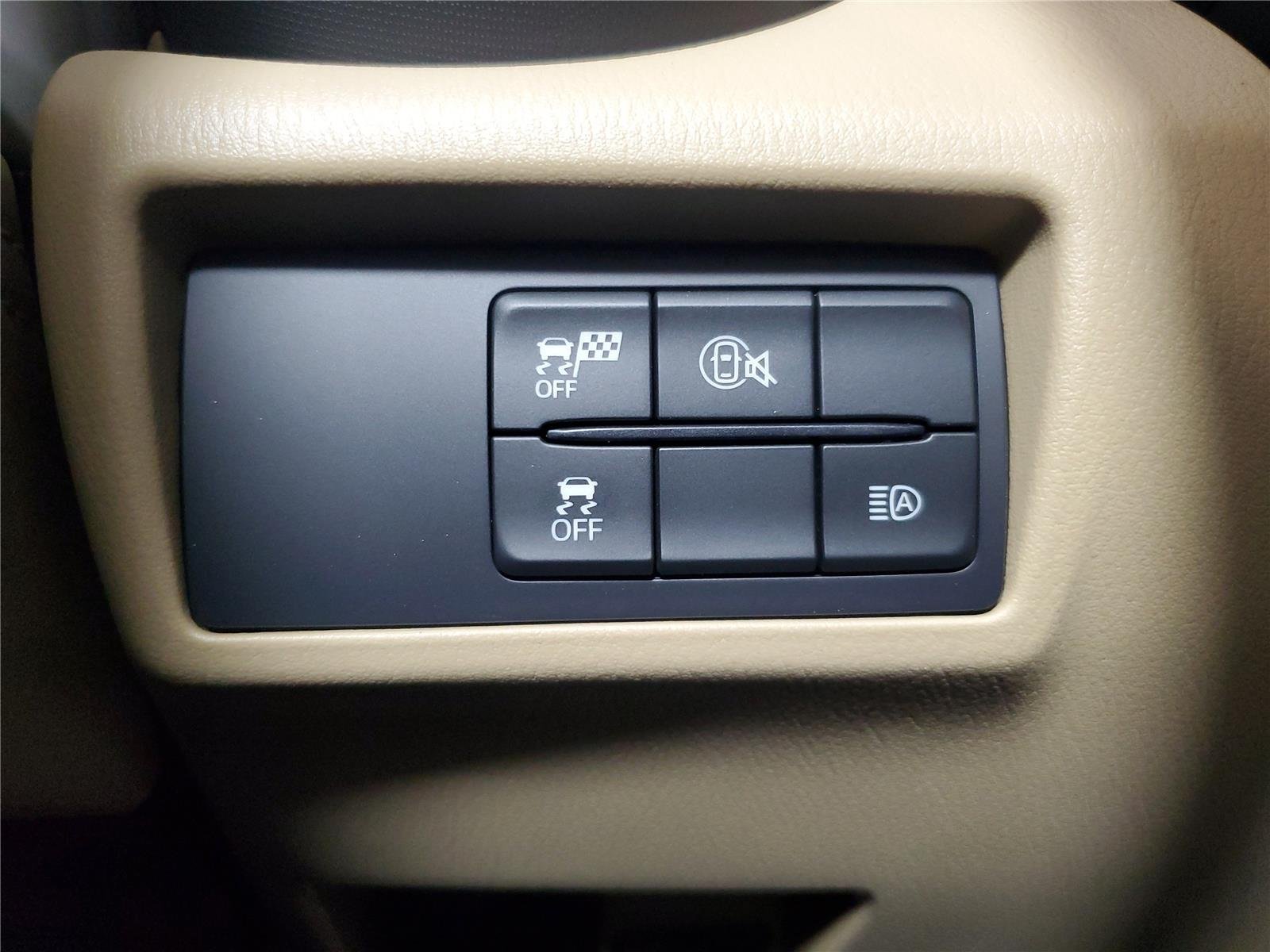 New 2026 Snowflake White Pearl Mazda Grand Touring image 28