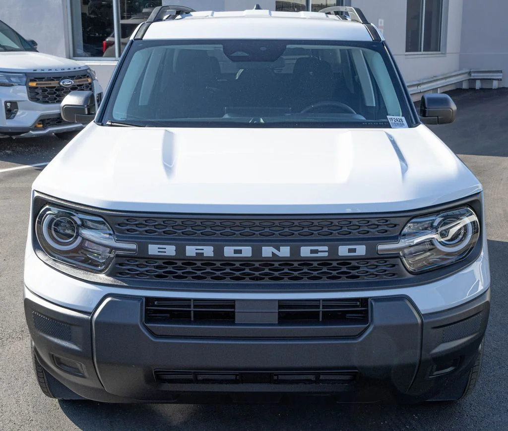 New 2026 White Ford Big Bend image 9