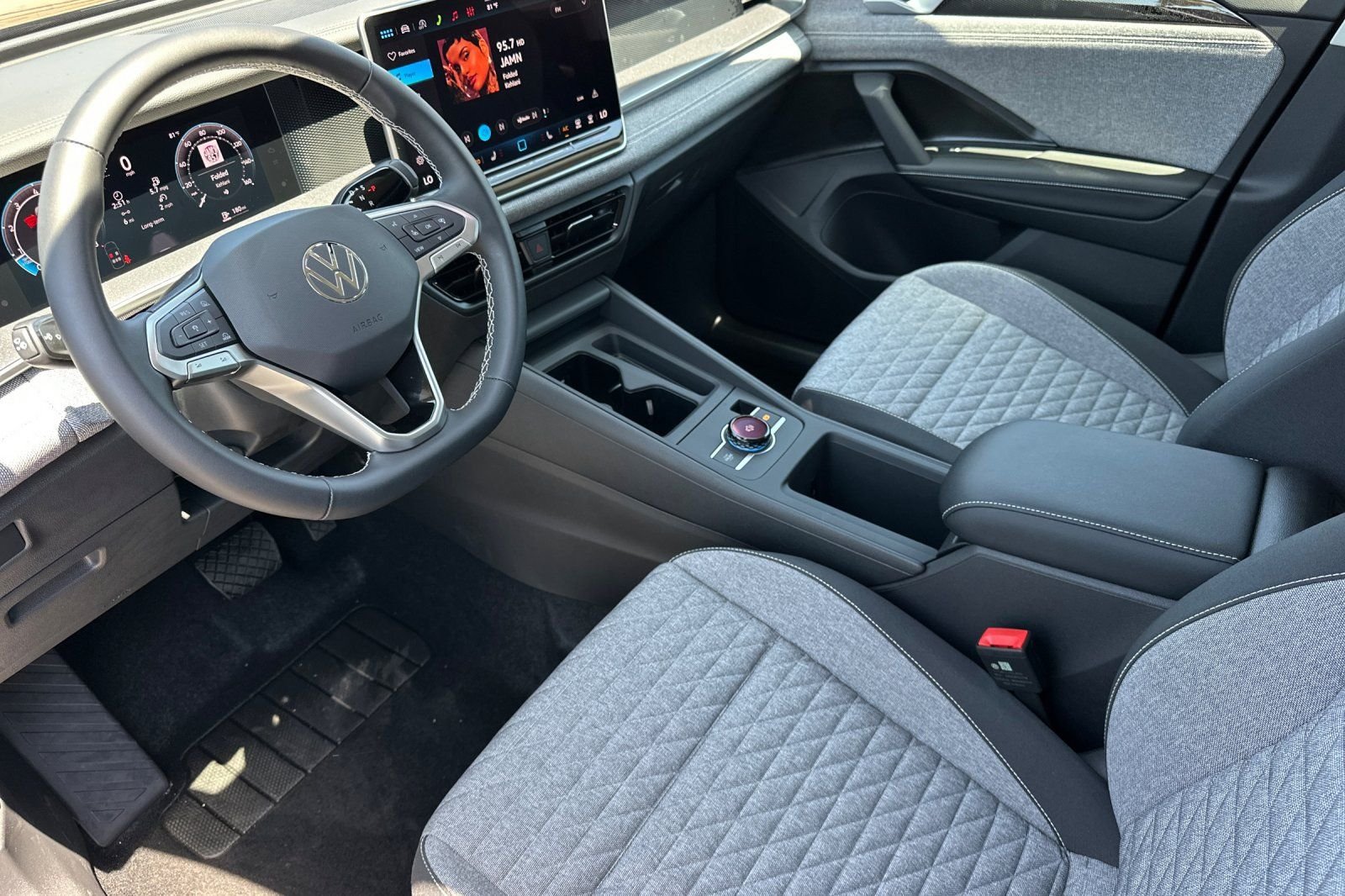 New 2026 Deep Black Pearl Volkswagen 2.0T S image 10