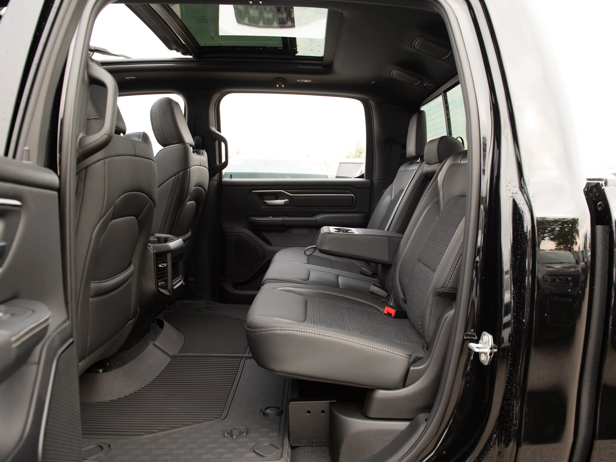 New 2026 Black RAM Sport* image 23