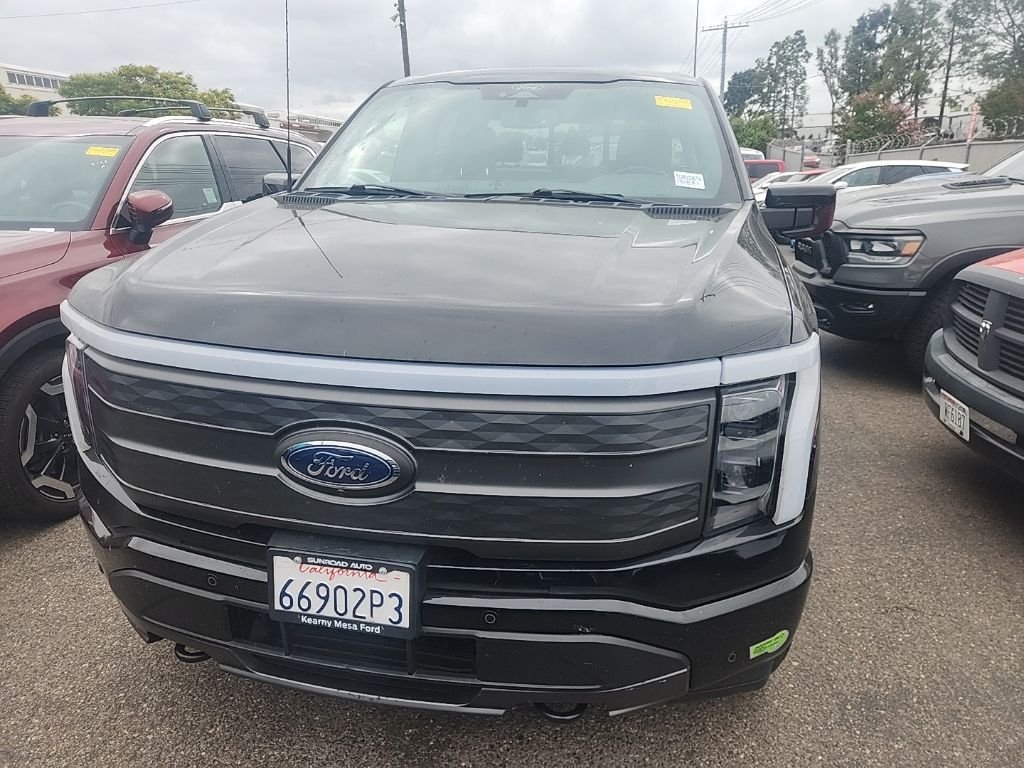 Used 2022 Ford F-150 Lightning Lariat with VIN 1FTVW1EL8NWG15509 for sale in San Diego, CA