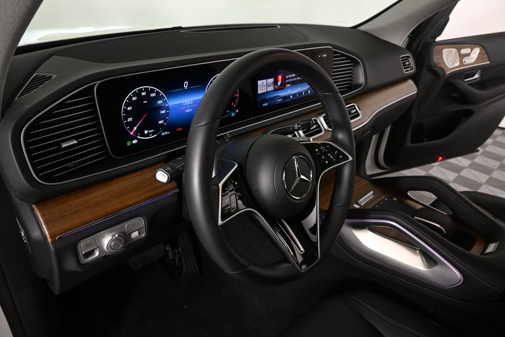 Certified Used 2026  Mercedes-Benz GLE 350 image 6