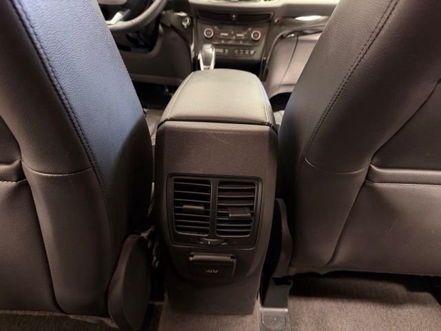 Used 2018 Magnetic Ford Titanium image 32