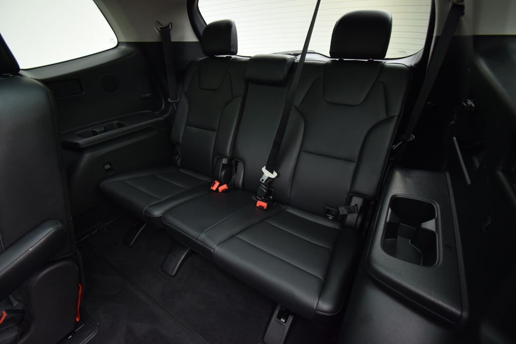 Used 2022 Black Kia SX image 15