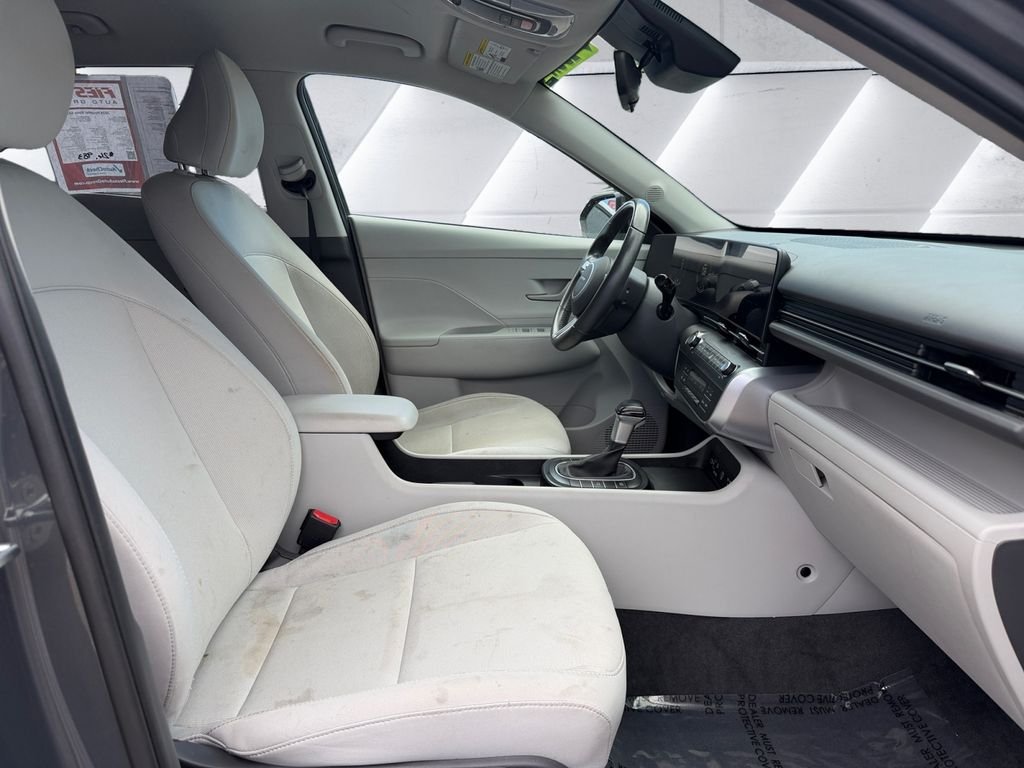 2024 Hyundai Kona SEL - Photo 13