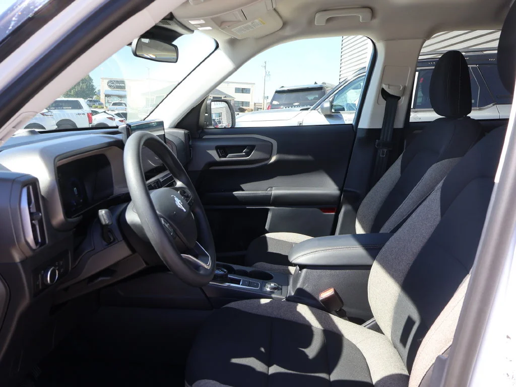 Used 2025 Oxford White Ford Big Bend image 21