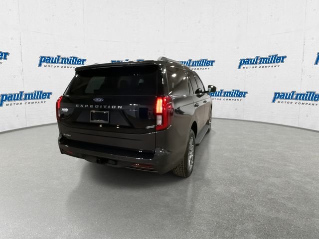 New 2025 Gray Ford Active image 11
