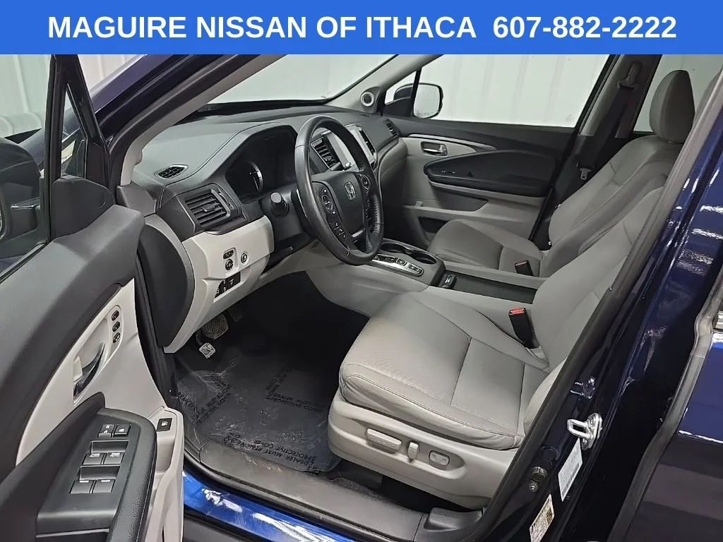 Used 2023 Blue Honda RTL image 30