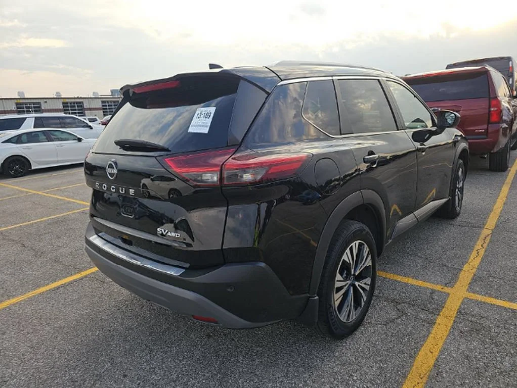 Used 2023 Black Nissan SV image 4