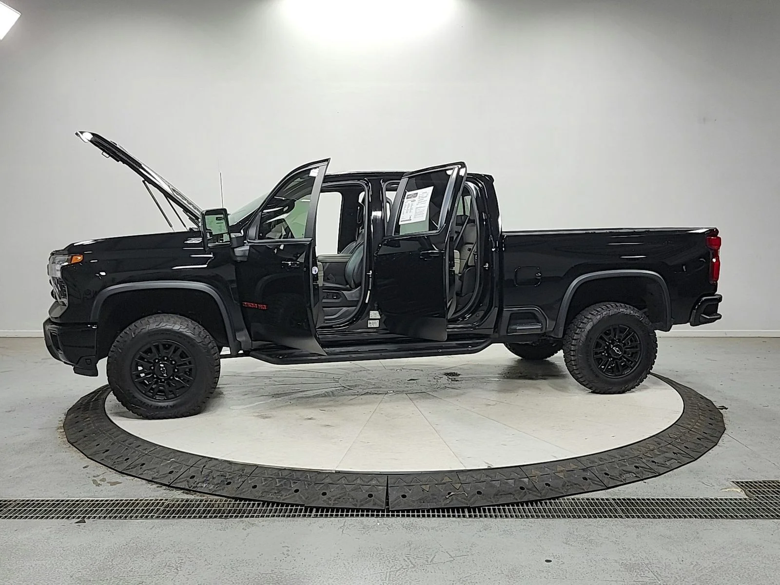 Used 2024 Black Chevrolet ZR2 image 12