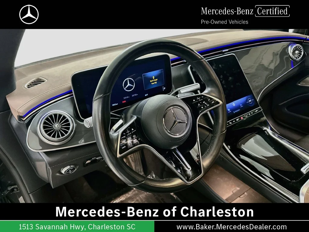 Used 2023 Graphite Gray Metallic Mercedes-Benz 450 image 4