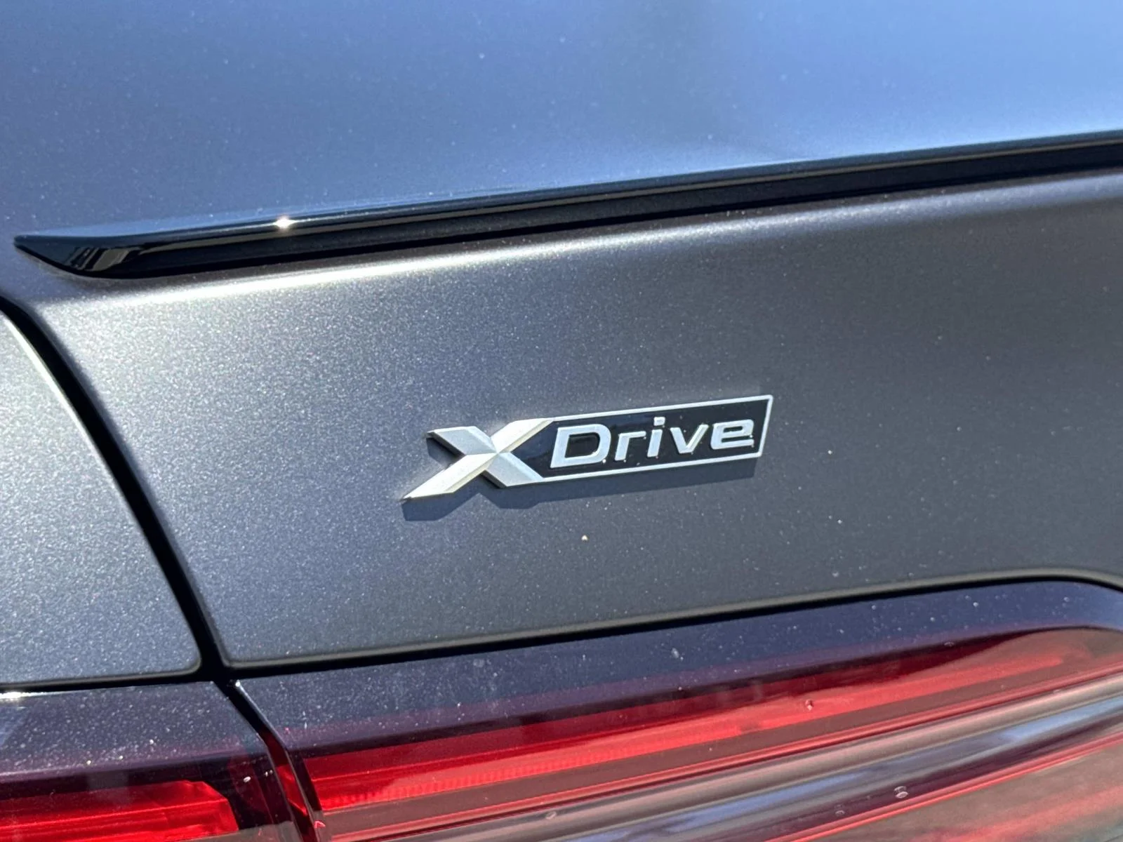 New 2027 Frozen Deep Grey BMW 550e xDrive Sedan image 8