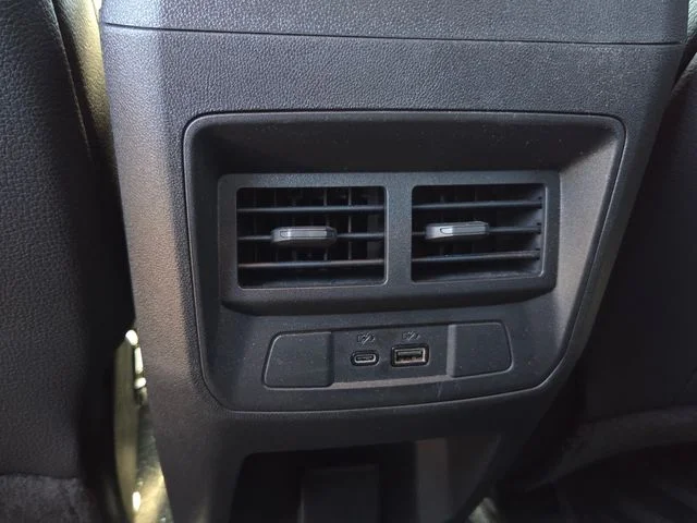 Used 2024 White GMC Denali image 13