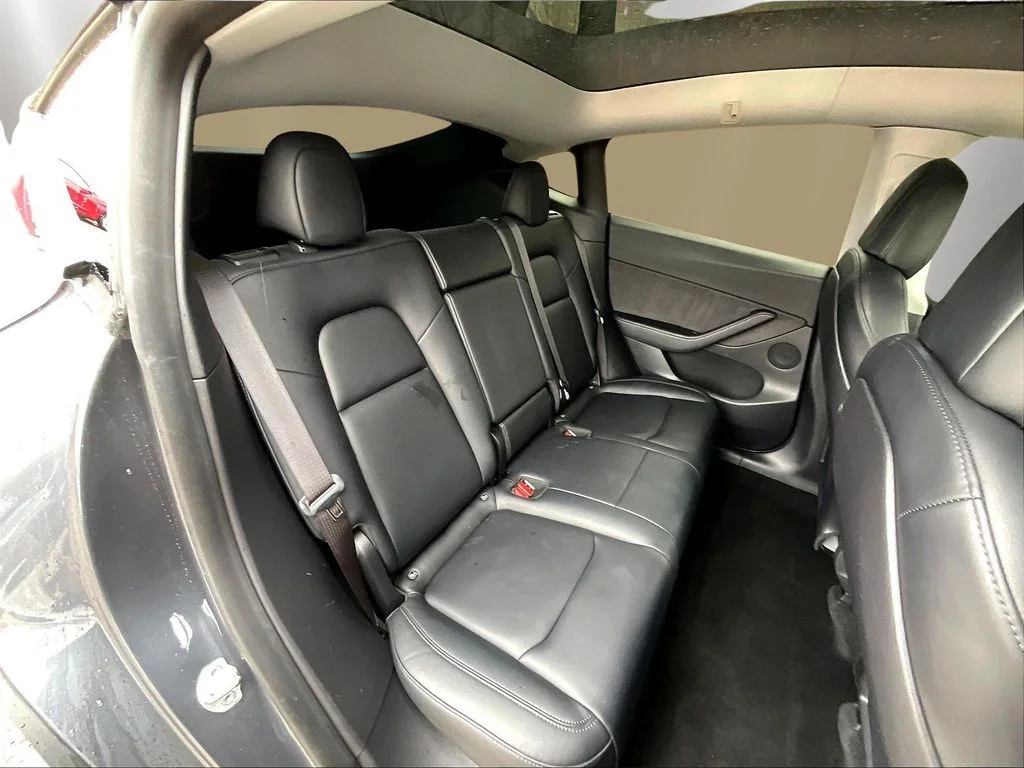 Used 2021 Green Tesla Long Range image 24