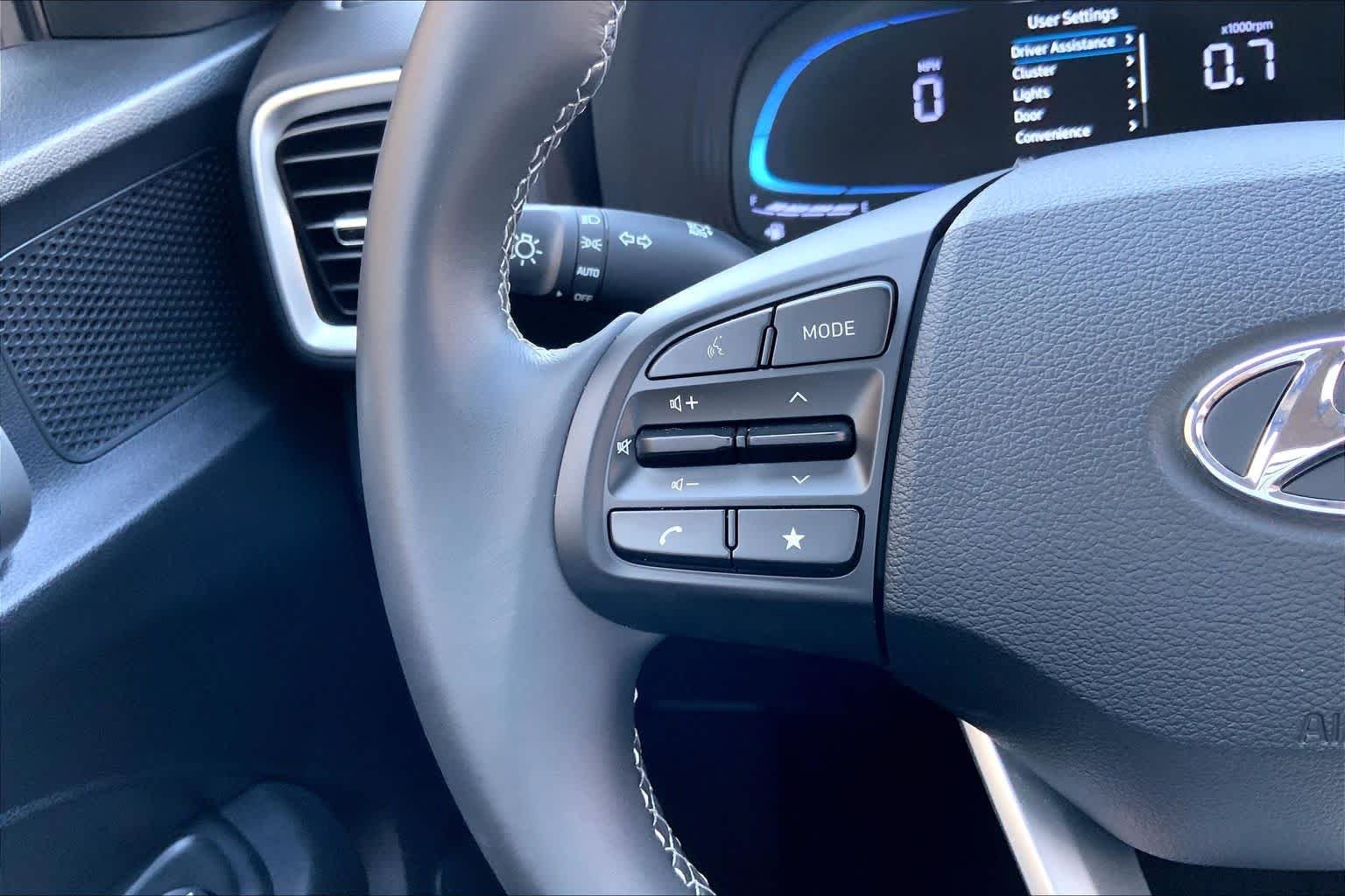 Used 2025 Intense Blue Hyundai SEL image 23
