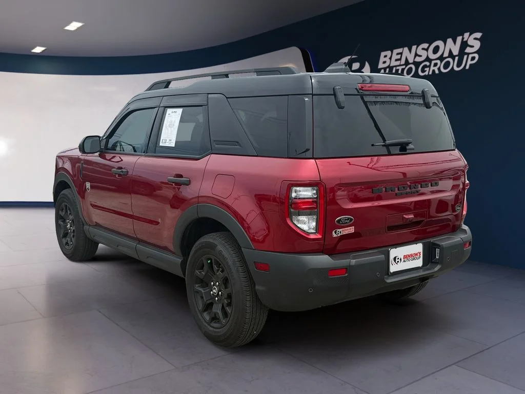 Used 2025 Red Ford Big Bend image 3